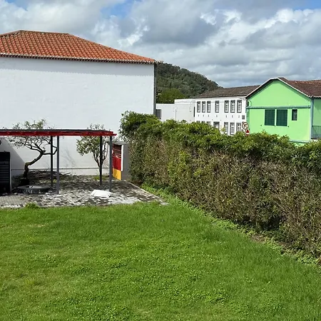 Golden Mermaid Villa, Big Amenities - Small Price Fogadó *