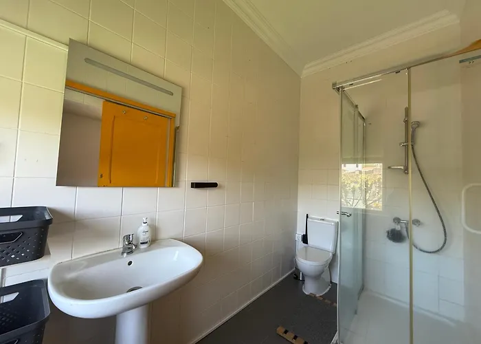 Golden Mermaid Villa, Big Amenities - Small Price Inn