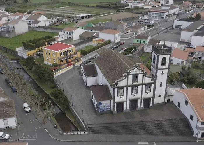 Golden Mermaid Villa, Big Amenities - Small Price *