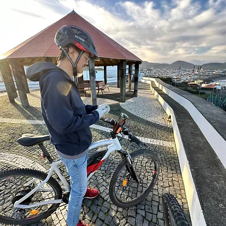 Inn Golden Mermaid Ribeirinha (Sao Miguel)