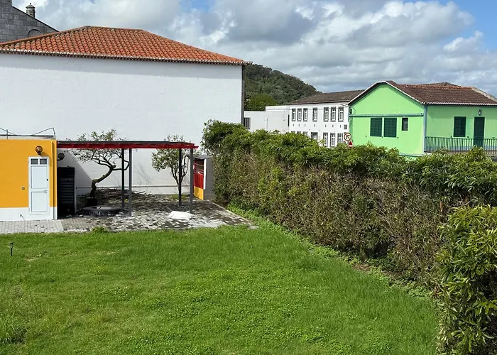 Golden Mermaid Villa, Big Amenities - Small Price 여관 *